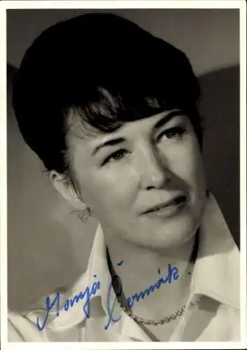 Ak Schauspielerin Monika Cermak, Portrait, Autogramm