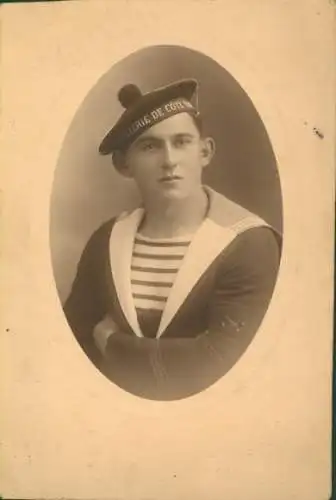 Foto Französischer Soldat in Uniform, Seemann, Matrose, Portrait