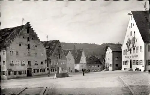 Ak Greding Mittelfranken, Marktplatz, Gasthaus, Wandbild, Giebelhäuser