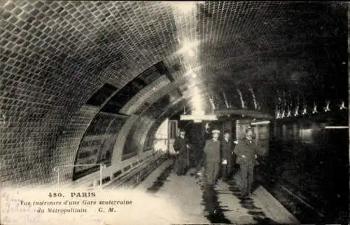 Ak U-Bahn Paris, Innenansicht einer U-Bahn-Station Metropolitain, Direction de Villiers