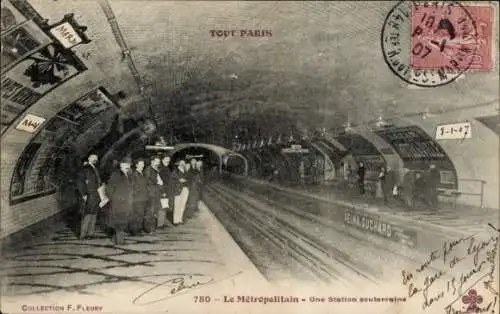 Ak Paris, Le Métropolitain, eine U-Bahnstation