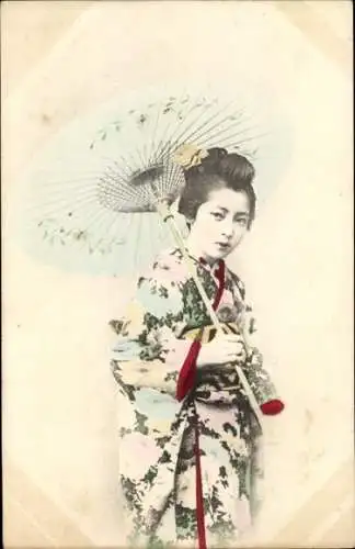 Ak Japan, Junge Frau in japanischer Tracht, Sonnenschirm
