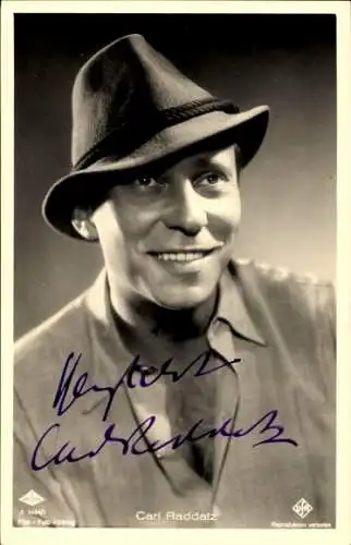 Ak Schauspieler Carl Raddatz, Portrait, Autogramm, Hut