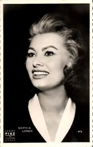 Ak Schauspielerin Sophia Loren, Portrait