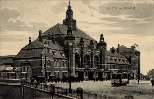 Ak Hansestadt Lübeck, Bahnhof, Straßenbahn