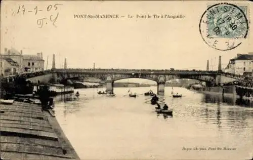 Ak Pont Sainte Maxence Oise, Le Pont le Tir a l'Anguille, Ruderboote