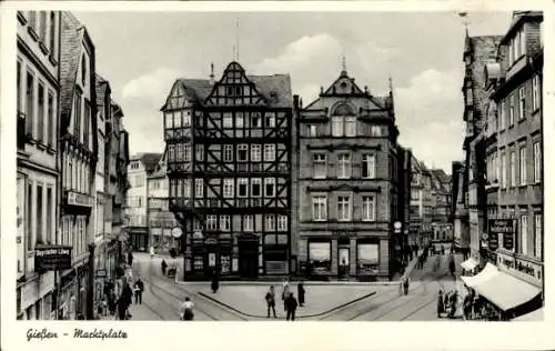 Ak Giessen Gießen an der Lahn Hessen, Marktplatz, Fachwerkhaus