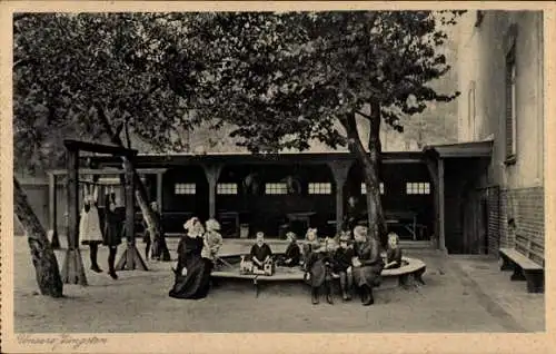 Ak Berlin Pankow Niederschönhausen, Mädchenheim Siloah, Spielplatz, Kinder