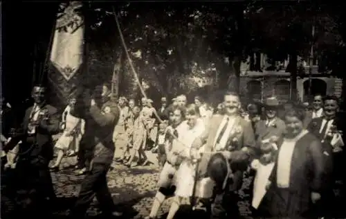 Foto Ak Bautzen in der Oberlausitz, Festzug, Ausmarsch, 18. Juli 1928