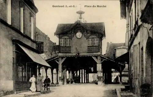 Ak Gontaud (Lot-et-Garonne), Place du Marche