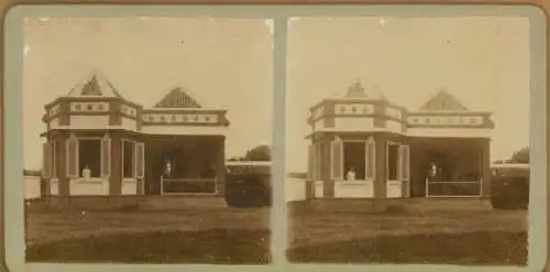 Stereo Foto Perning Indonesien ?, Partie an einem Gebäude 1914