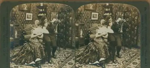 Stereo Foto Frau mit Fächer, Mann, Wohnzimmer