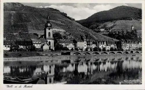 Ak Zell an der Mosel, Teilansicht, Kirche