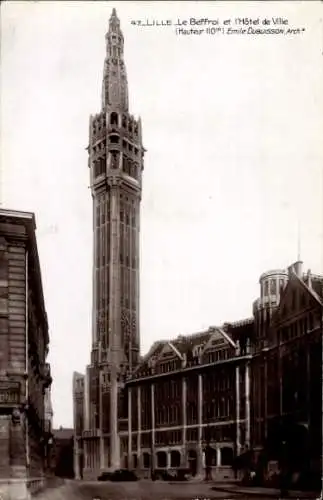 Ak Lille Nord, Le Beffroi et l'Hotel de Ville