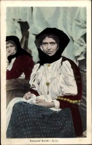 Ak Sardegna Italien, Frau in Tracht, Portrait, Kopftuch