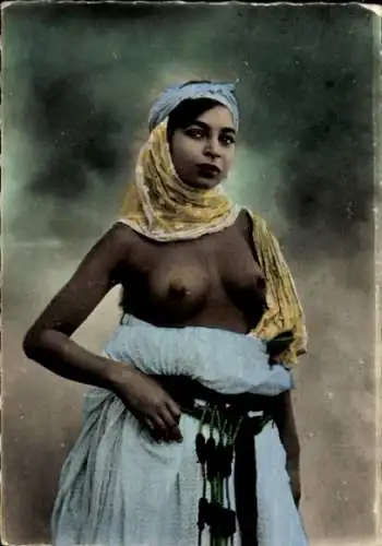 Ak Maghreb, barbusige Frau, Araberin, Kabyle