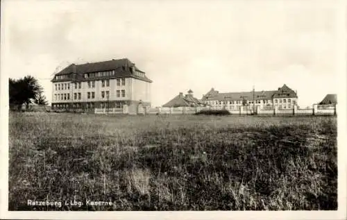 Ak Ratzeburg im Herzogtum Lauenburg, Kaserne