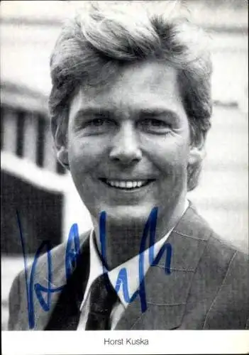 Ak Schauspieler Horst Kuska, Portrait, Autogramm, Lindenstraße, als Dr. Richard Kirck