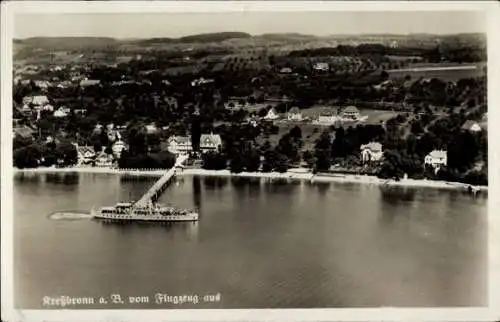 Ak Kressbronn am Bodensee, Luftaufnahme, Schiffsanleger, Schiff