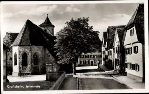 Ak Crailsheim Kreis Schwäbisch Hall, Spitalstraße mit Kirche links