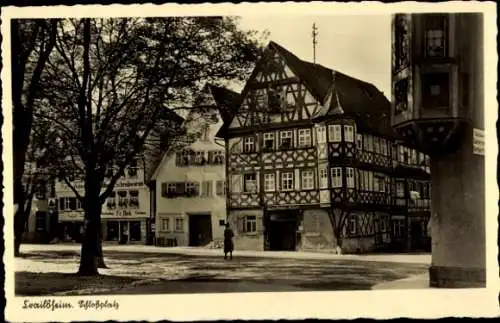 Ak Crailsheim Kreis Schwäbisch Hall, Schlossplatz, Fachwerkhaus