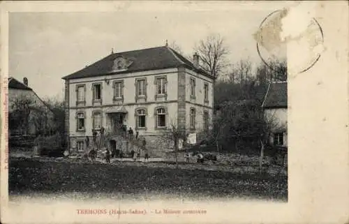 Ak Tremoins Haute-Saone, Maison commune