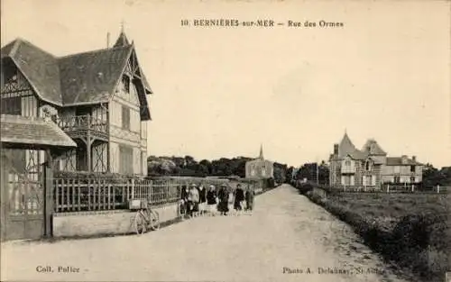 Ak Bernières sur Mer Calvados, Rue des Ormes