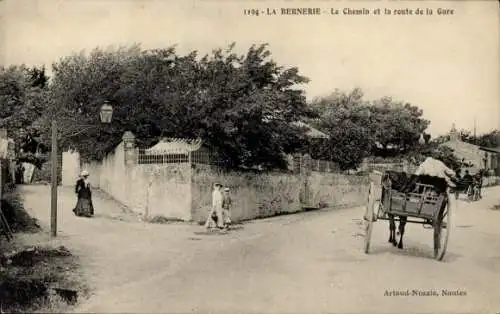 Ak Bernières sur Mer Calvados, Le Chemin, Route de la Gare, Karren