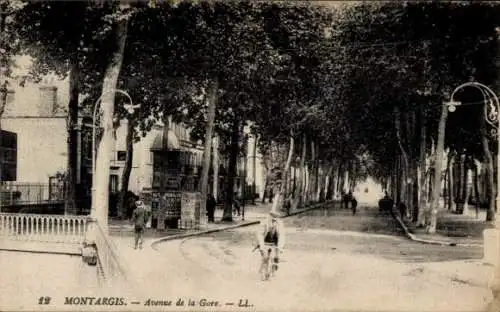 Ak Montargis Loiret, Avenue de la Gare