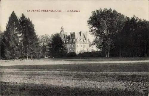 Ak La Ferté Frênel Fresnel Orne, Schloss