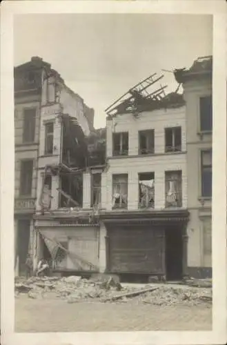 Foto Ak Polen, Zerstörtes Haus