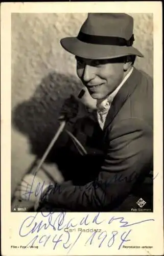 Ak Schauspieler Carl Raddatz, Portrait, Autogramm, Hut