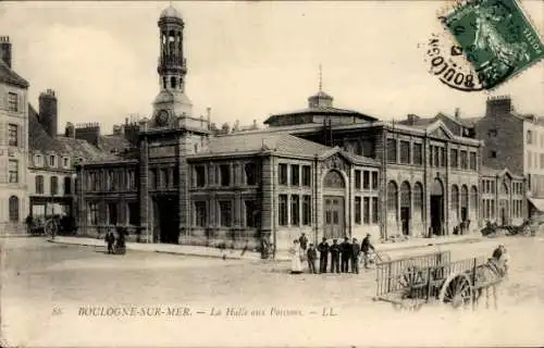 Ak Boulogne sur Mer Pas de Calais, La Halle aux Poissons