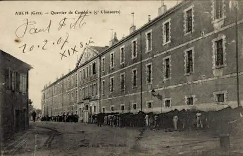 Ak Auch Gers, Quartier de Cavalerie, 9e Chasseurs