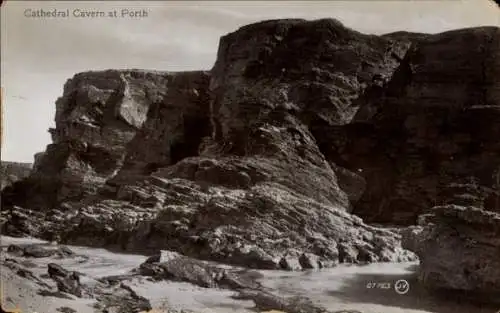 Ak Porth Wales, Kathedralenhöhle