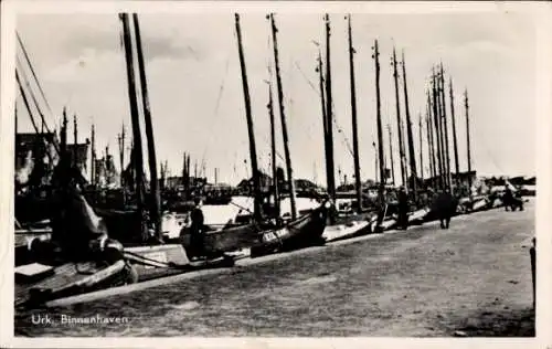 Ak Urk Flevoland Niederlande, Binnenhaven