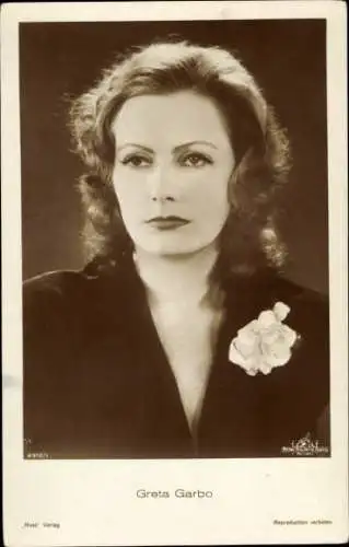 Ak Schauspielerin Greta Garbo, Portrait