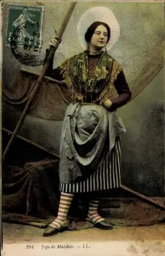 Ak Pas de Calais, Junge Frau in Tracht, Krabbenfischerin