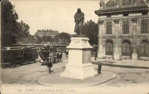 Ak Paris VII, Statue von Voltaire
