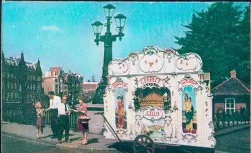 Quietsch Ak Casperle-Theater, Straße, Passanten, Straßenbeleuchtung