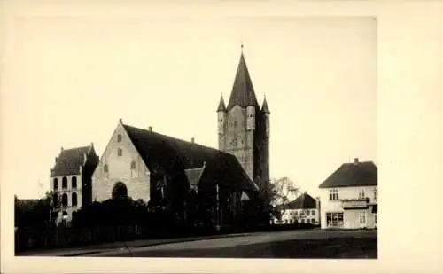 Foto Ak Westerstede in Oldenburg Ammerland, St. Petri-Kirche