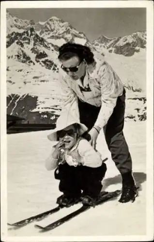 Ak Zermatt Kt. Wallis Schweiz, Adel Niederlande, Prinzessin Juliana und Margriet, Ski, 1948
