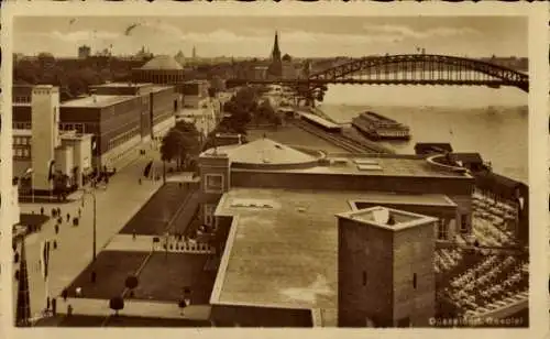 Ak Düsseldorf am Rhein, Teilansicht, Rheinbrücke
