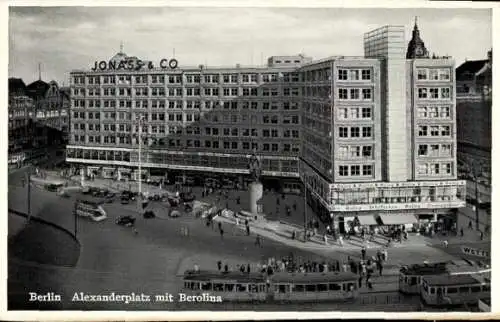 Ak Berlin Mitte, Alexanderplatz mit Berolina, Straßenbahnen, Jonass & Co