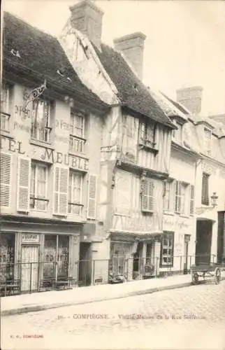 Ak Compiègne Oise, Altes Haus, Rue de la Solferino