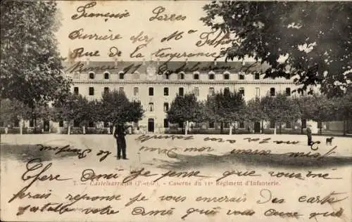 Ak Castelsarrasin Tarn et Garonne, Caserne du 11e Regiment d'Infanterie