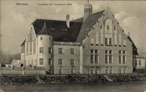 Ak München, Turnhalle des Turnvereins Jahn