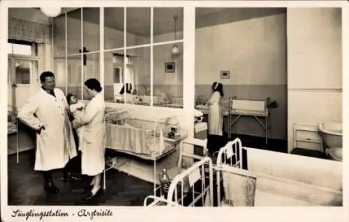 Ak Regensburg an der Donau Oberpfalz, Klinik, Entbindungsanstalt, Säuglingsheim