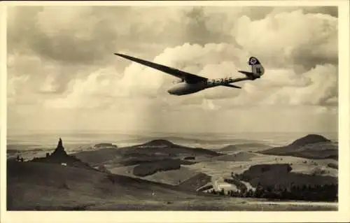 Ak Gersfeld in der Rhön Hessen, Wasserkuppe, Segelflug, Milseburg, Maulkuppe