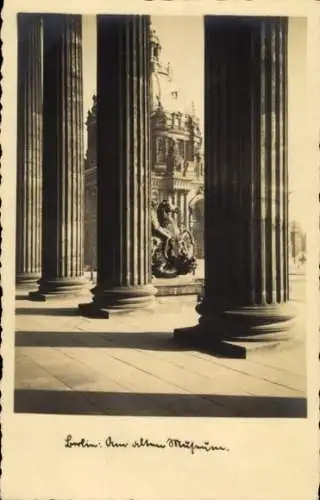Ak Berlin Mitte, Säulen, altes Museum